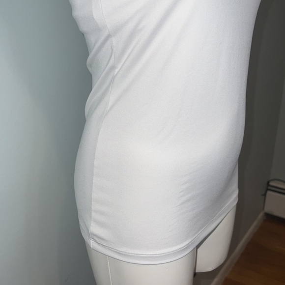 Women’s Champion Athletic White Tank Top with Built in bra - Picture 5 of 8